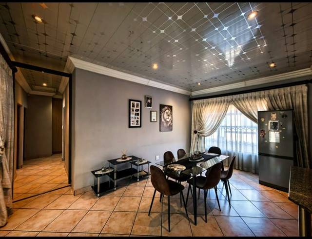 3 BEDROOM HOUSE FOR SALE IN ROSE ACRES ESTATE